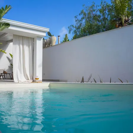 Semesterbostad Delle Palme Con Piscina Privata Santa Maria Del Focallo